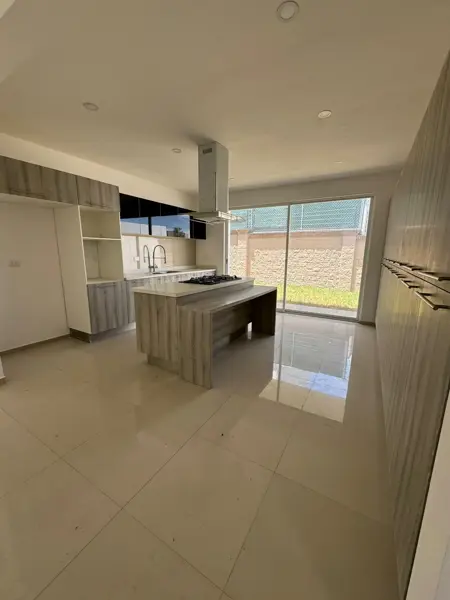Casa en venta en Lomas de Angelópolis, San Andrés Cholula — foto 3 de 8