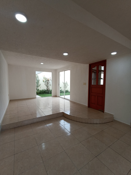 Casa en venta en San Jeronimo Chicahualco, Metepec — foto 2 de 14