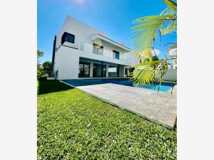 Casa en venta en Paraíso Country Club, Emiliano Zapata, Morelos