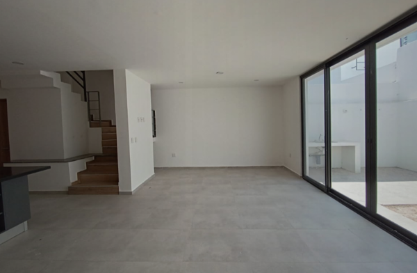 Casa en venta en Bosques Santa Anita, Tlajomulco de Zúñiga — foto 2 de 17