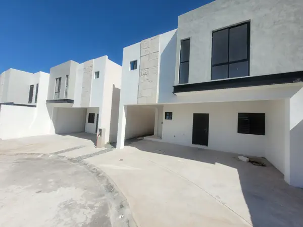 Casa en venta en Nuevo Mirasierra, Saltillo — foto 2 de 21