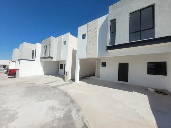 Casa en venta en Nuevo Mirasierra, Saltillo — foto 3 de 21