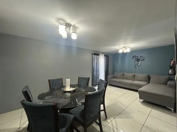 Casa en venta en Hacienda los Morales, San Nicolás de los Garza — foto 2 de 25