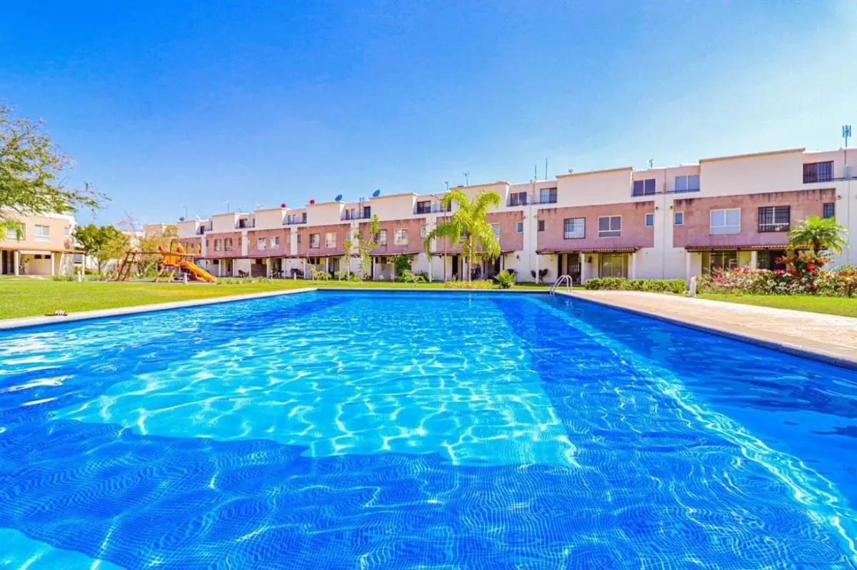 Casa en venta en Club de Golf Santa Fe, Xochitepec — foto 1 de 22