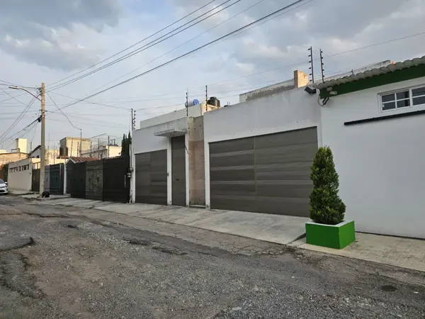 Casa en Unidad Satélite Magisterial, Puebla, Puebla