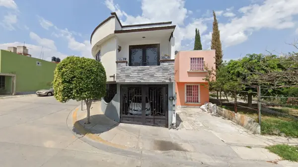 Casa en venta en Ciudad Satelite, León — foto 2 de 14