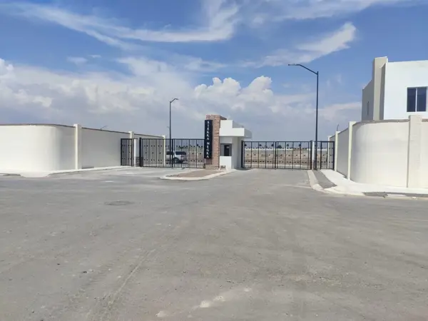 Casa en venta en Loma Real, Torreón — foto 2 de 11