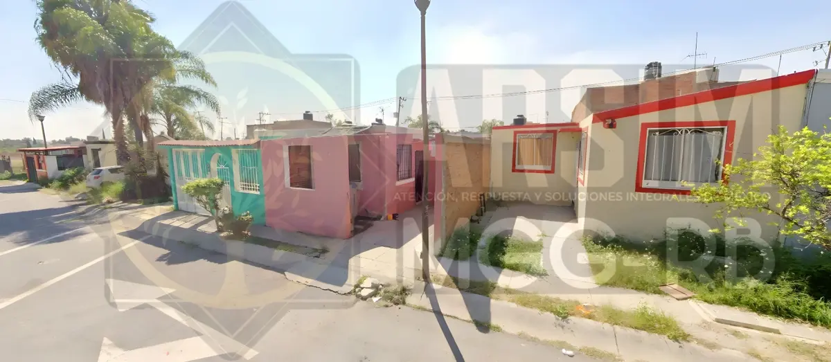 Casa en venta en San Francisco Tesistán, Zapopan — foto 1 de 60