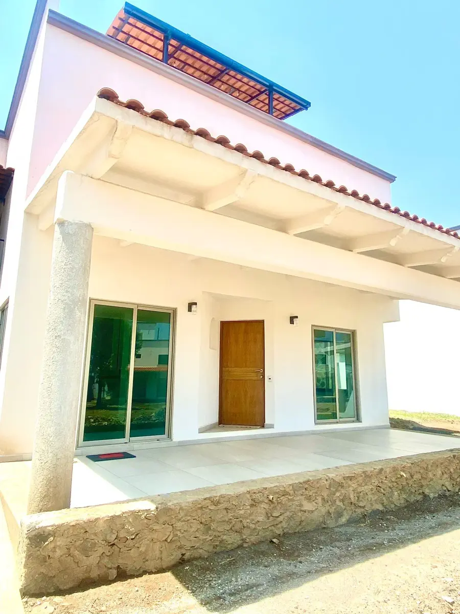 Casa en venta en La Herradura, Cuernavaca — foto 1 de 24