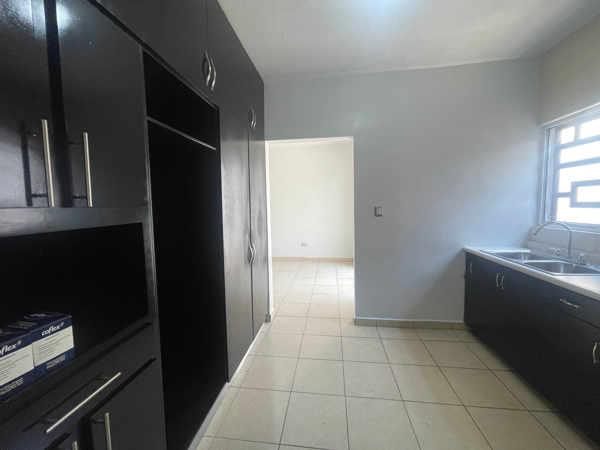 Casa en renta en Lomas del Valle, Ramos Arizpe — foto 3 de 14
