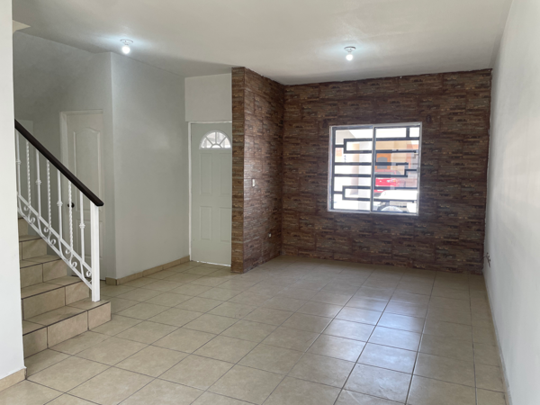 Casa en renta en Lomas del Valle, Ramos Arizpe — foto 2 de 14