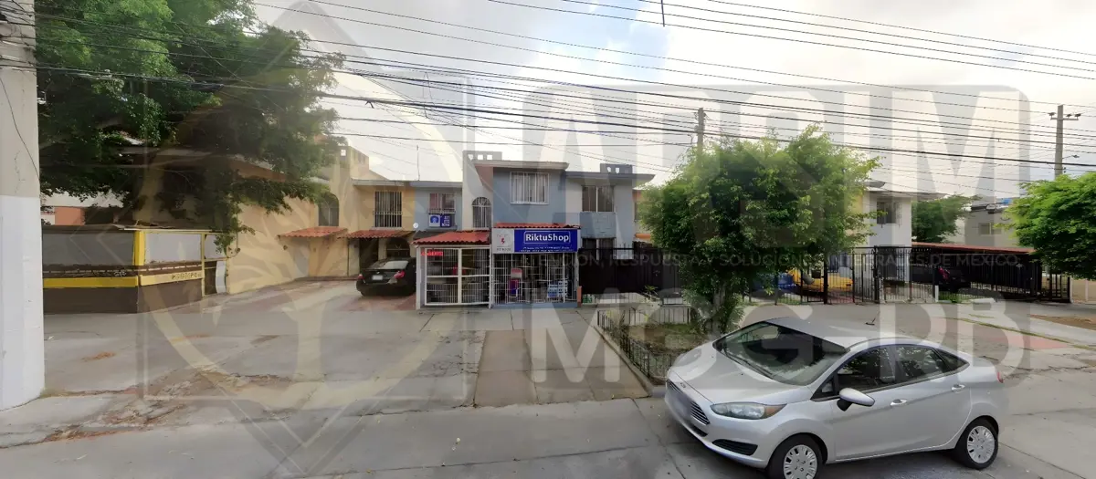 Casa en venta en Lomas de Zapopan, Zapopan — foto 1 de 60