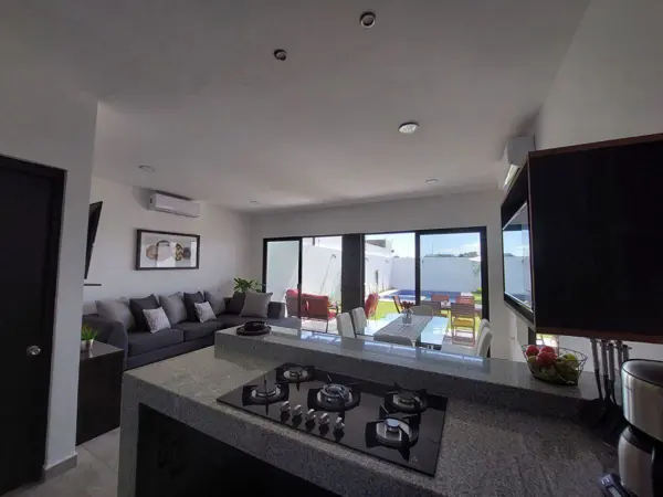 Casa en venta en Tequesquitengo, Jojutla — foto 3 de 21