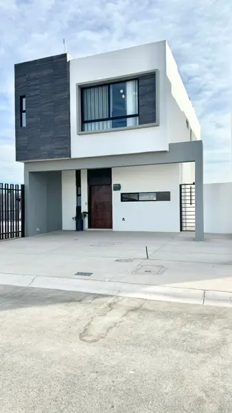Casa en venta en Residencial Rincón del Desierto, Torreón — foto 2 de 43