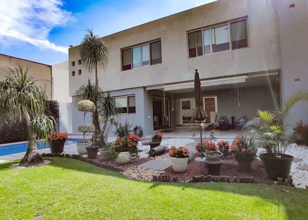 Casa en El Mascareño, Cuernavaca, Morelos
