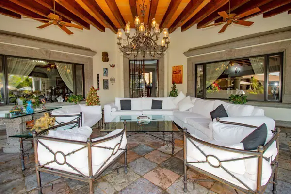 Casa en venta en Club de golf Tabachines, Cuernavaca — foto 3 de 44