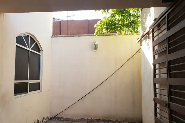 Casa en venta en Cumbres, Saltillo — foto 3 de 26