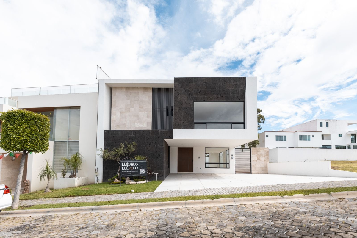 Casa en venta en Lomas de Angelópolis, San Andrés Cholula — foto 1 de 8