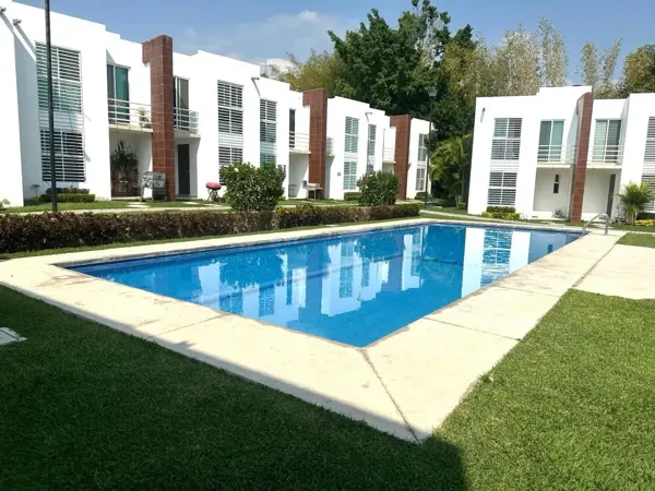 Casa en venta en Centro Jiutepec, Jiutepec — foto 2 de 16