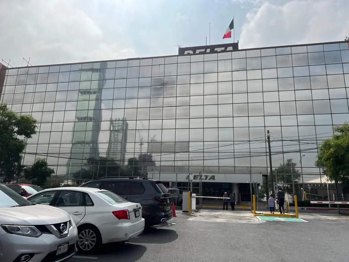 Local en renta en Sertoma, Monterrey — foto 1 de 13