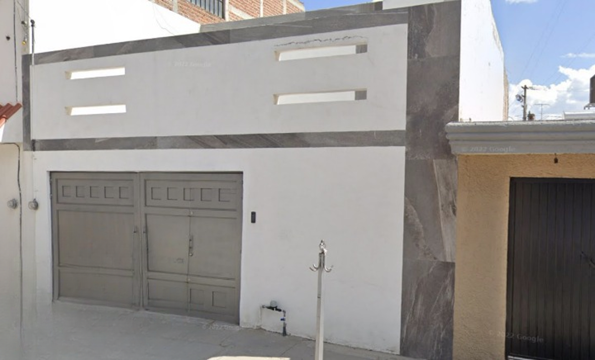Casa en venta en Granjas Echeveste, León — foto 1 de 11