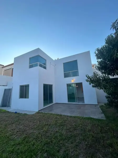 Casa en venta en Quinta Real, Saltillo — foto 2 de 31