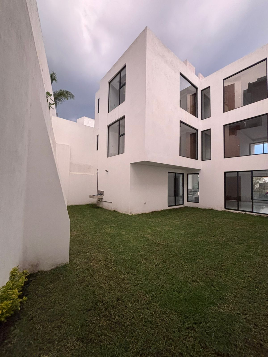 Casa en venta en Lomas Verdes 6a Sección, Naucalpan de Juárez — foto 1 de 17