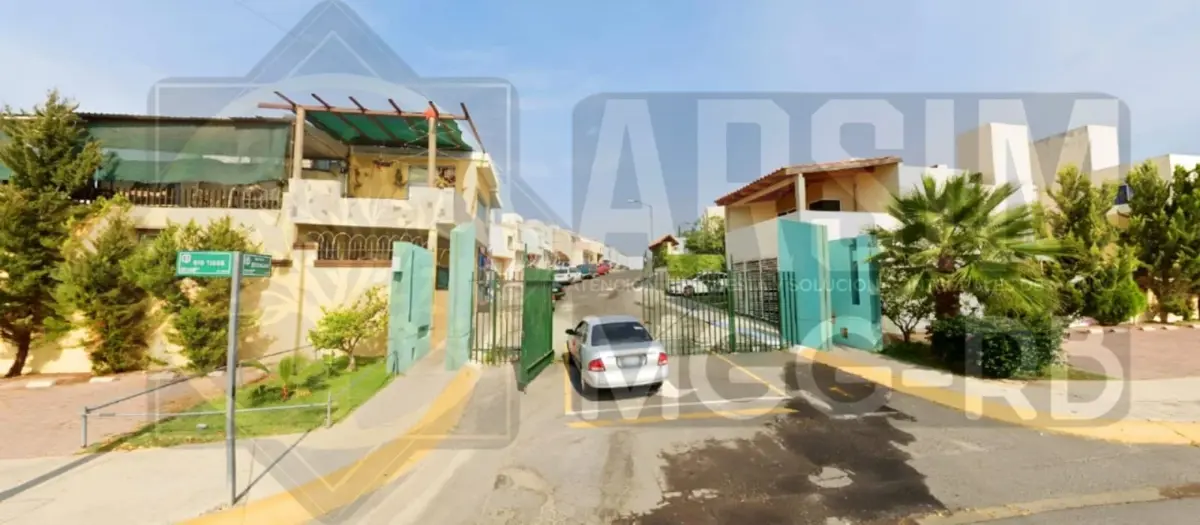 Casa en venta en Residencial Albaterra, Zapopan — foto 1 de 60