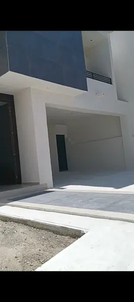 Casa en venta en El Sáuz, Saltillo — foto 2 de 28