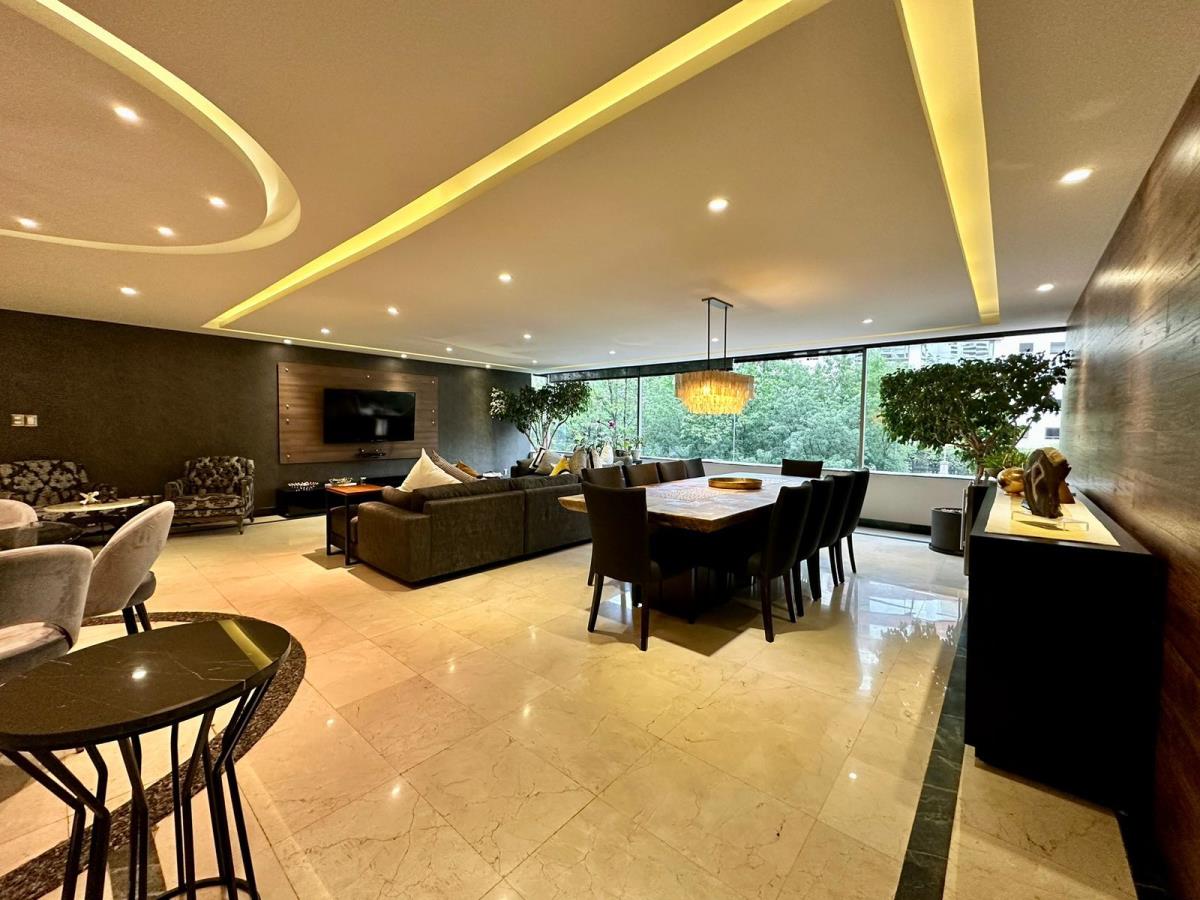 Departamento en venta en Bosques de las Lomas, Cuajimalpa de Morelos — foto 1 de 45