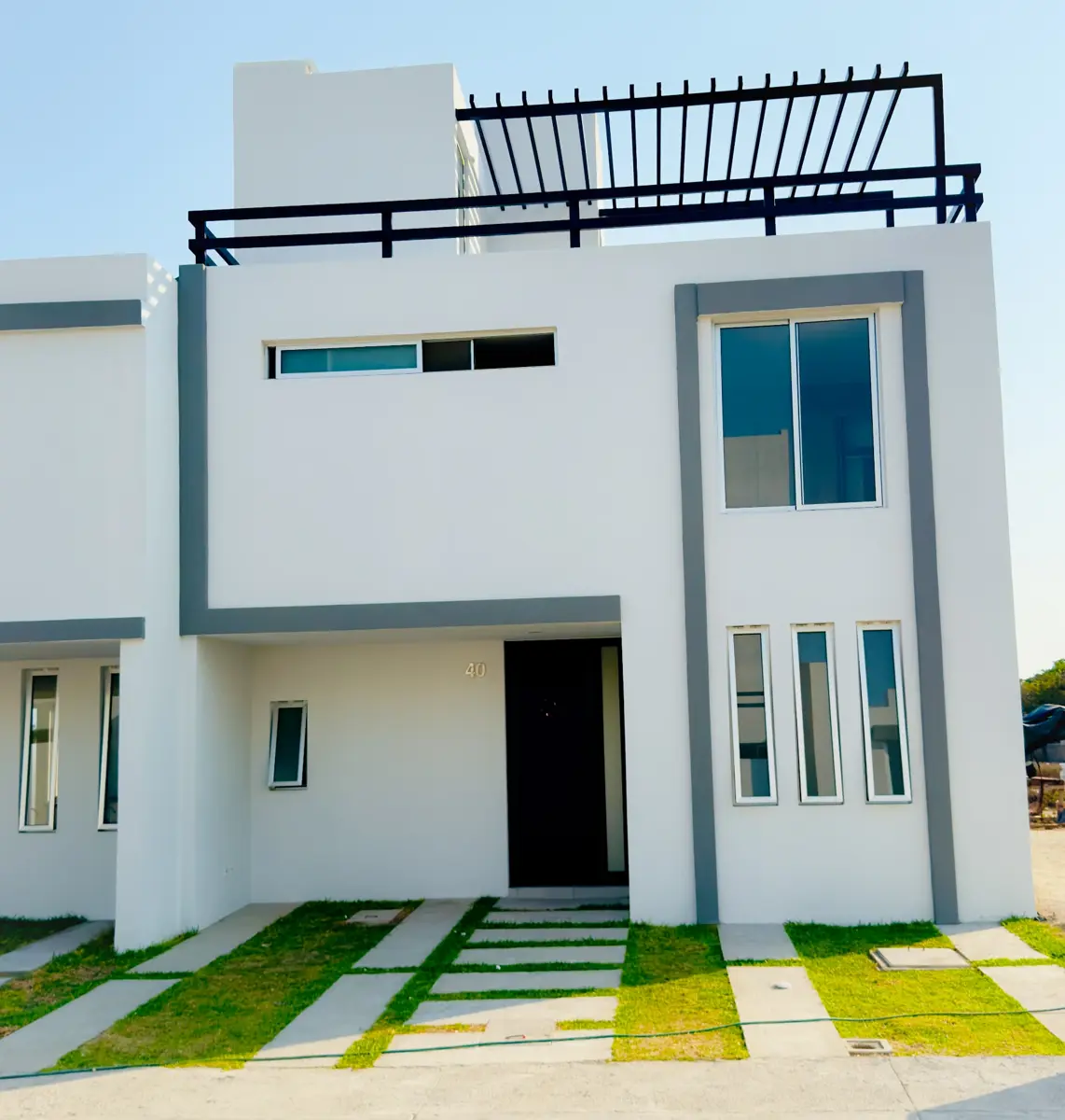 Casa en venta en Belona Residencial, Manzanillo — foto 1 de 19