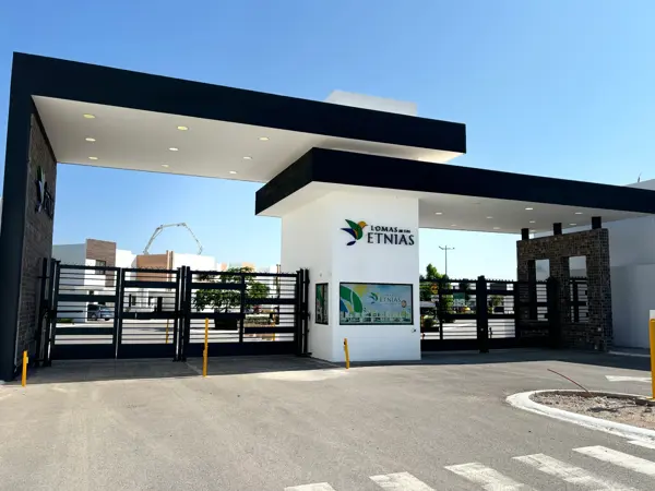 Casa en venta en Lomas de las Etnias, Torreón — foto 3 de 31