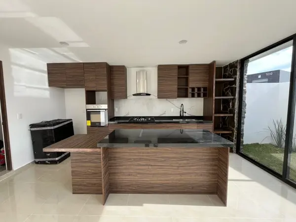 Casa en venta en Bosques Tres Marias, Morelia — foto 2 de 15