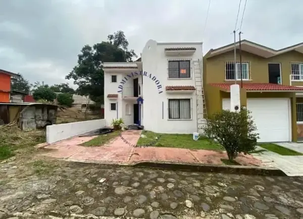 Casa en venta en Loma de los Angeles, Coatepec — foto 2 de 11