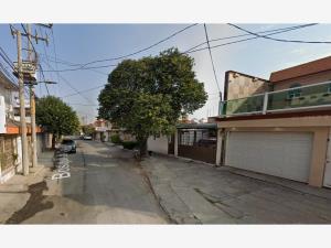 Casa en venta en Bosques del Valle 1a Sección, Coacalco de Berriozábal — foto 3 de 21