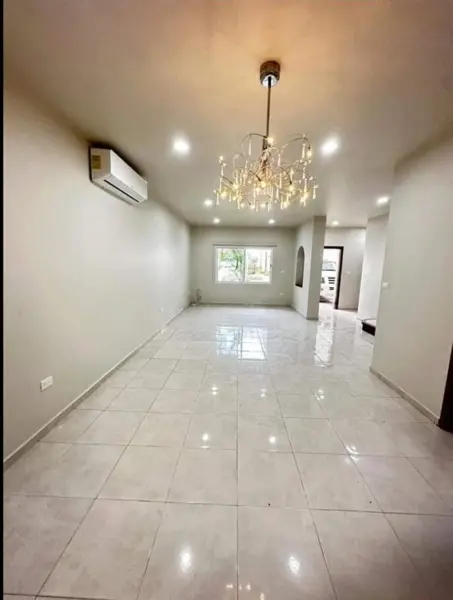 Casa en renta en Residencial San Ángel, Centro — foto 2 de 13