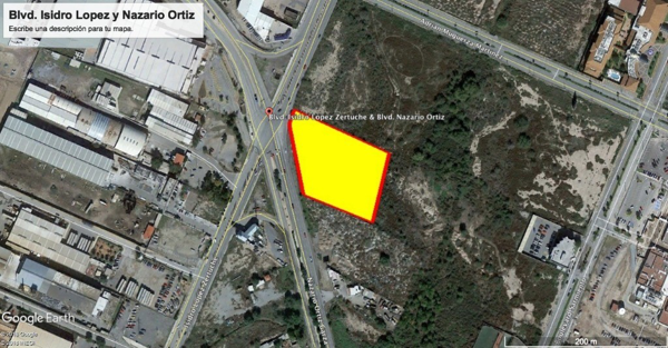 Terreno en venta en Nazario S Ortiz Garza, Saltillo — foto 2 de 14