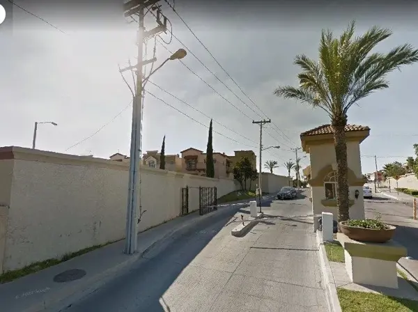 Casa en venta en Urbi Quinta del Cedro, Tijuana — foto 3 de 11