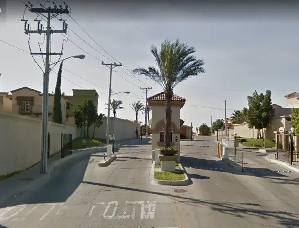 Casa en venta en Urbi Quinta del Cedro, Tijuana — foto 2 de 11