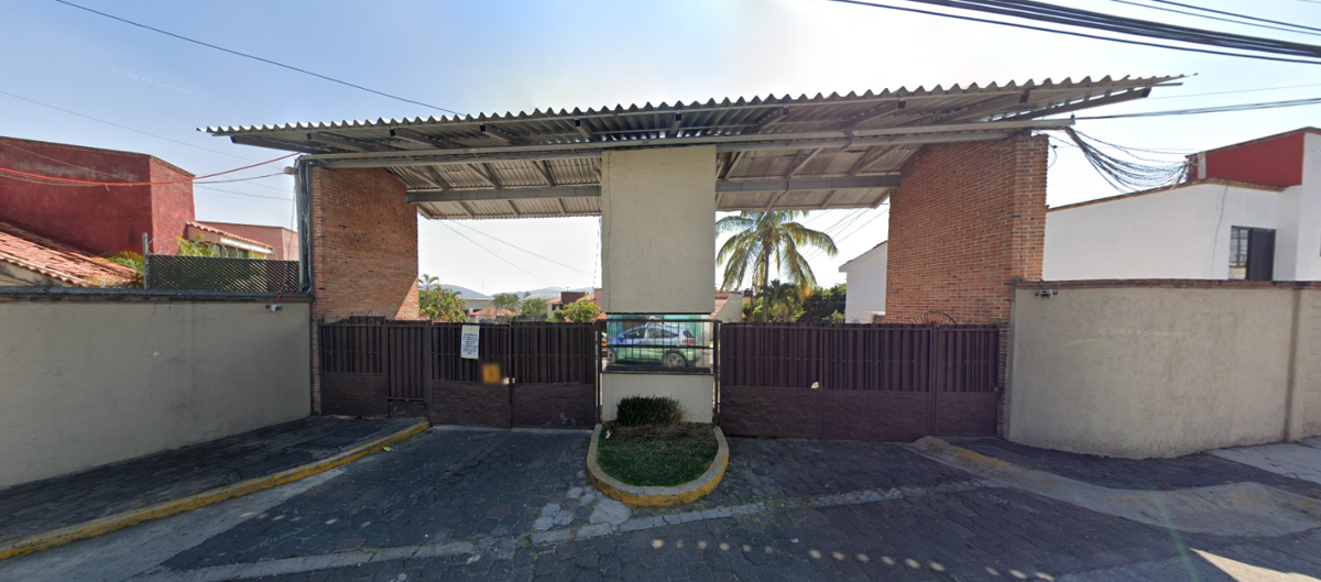 Casa en venta en Lazaro Cardenas, Jiutepec — foto 1 de 11