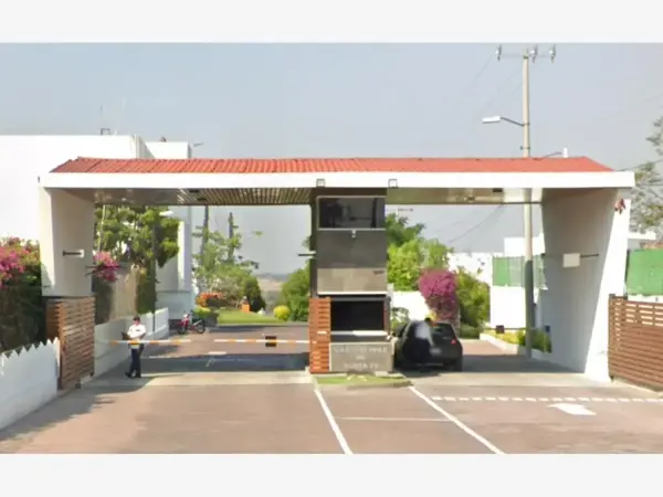 Casa en venta en Colinas de Santa Fe, Xochitepec — foto 2 de 11