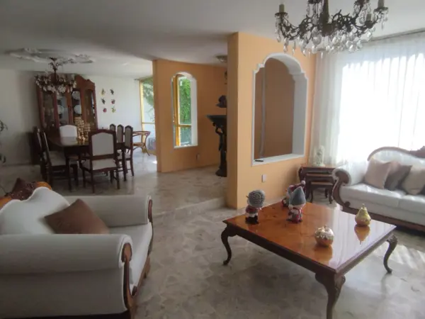 Casa en venta en Jardines del Bosque Centro, Guadalajara — foto 3 de 12