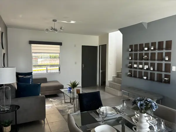 Casa en venta en Portal de las Lomas, Saltillo — foto 3 de 22