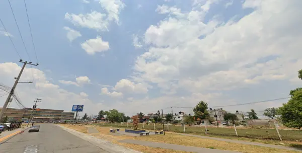 Casa en venta en Los Sauces I, Toluca — foto 3 de 11