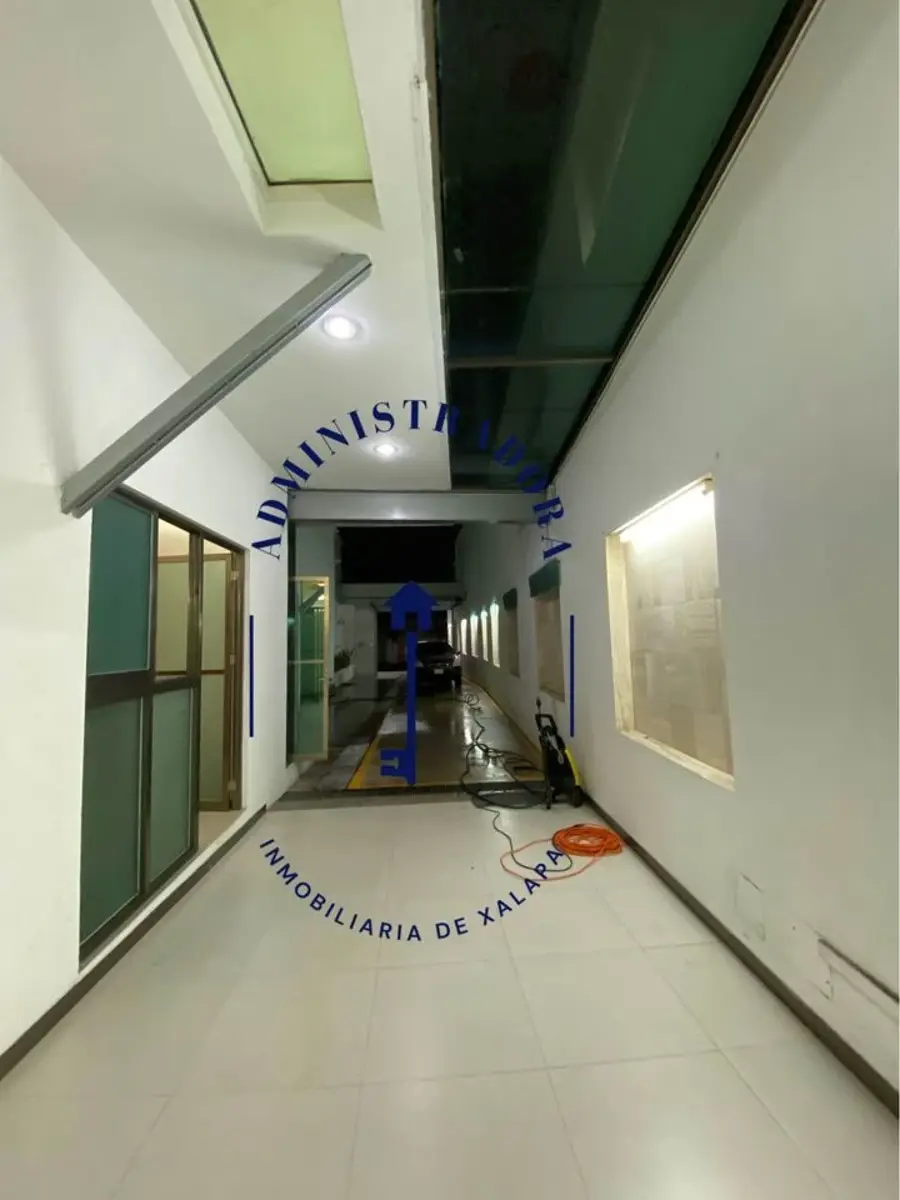 Edificio en renta en Xalapa Enríquez Centro, Xalapa — foto 1 de 16