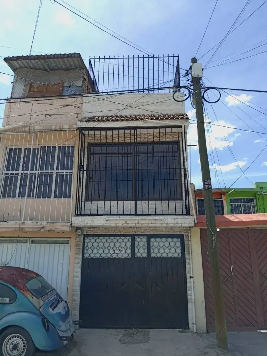 Casa en venta en Ciudad Azteca Sección Oriente, Ecatepec de Morelos — foto 1 de 15