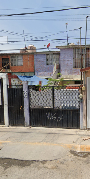 Casa en Jardines de los Báez 1a Sección, Ecatepec de Morelos, México