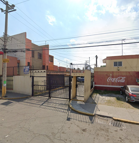 Casa en Los Héroes Ecatepec Sección IV, Ecatepec de Morelos, México