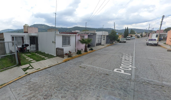 Casa en venta en Lomas Tinajas, Tepeji del Río de Ocampo — foto 2 de 25