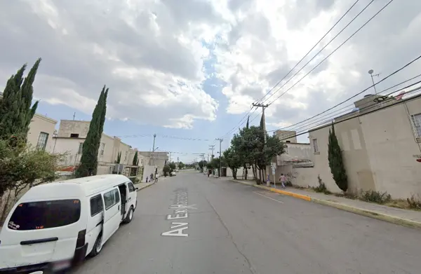 Casa en venta en Real de San Martín, Valle de Chalco Solidaridad — foto 3 de 11